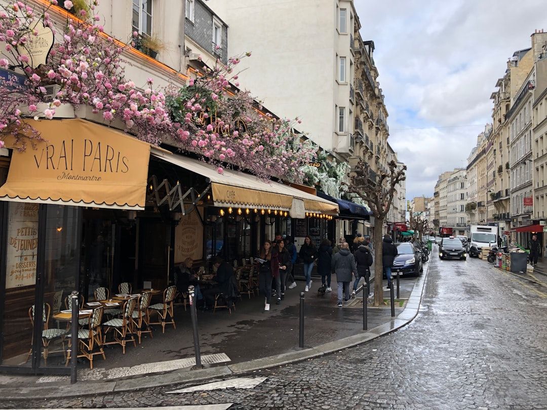 From Beauvais in Paris